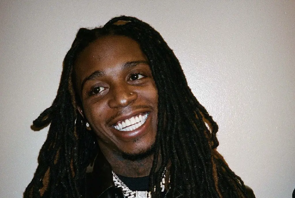  Jacquees debuted his first song album “4275,” on June 15, 2018. 