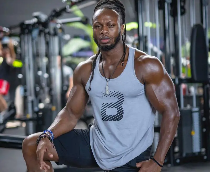 Ulissesworld is a bodybuilder who was previously a weight lifting a champion 
