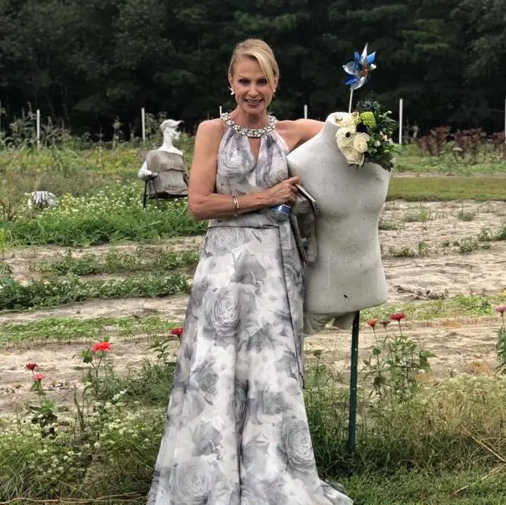 Joanne, the mother of Midori looks gorgeous in a gown while attending a wedding in 2018
